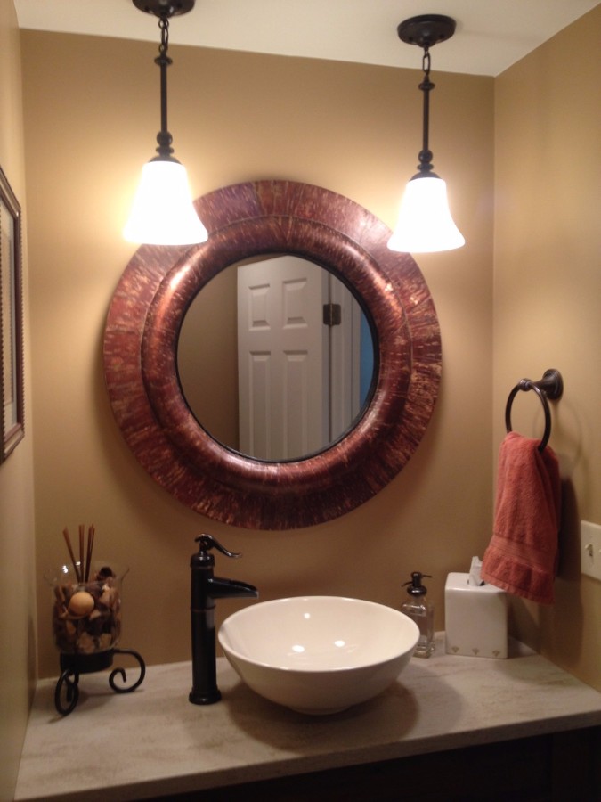 Donna M 1st flr bath.1